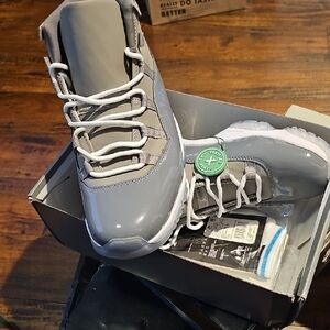 Gray and White High-Top Sneakers with Sleek Design